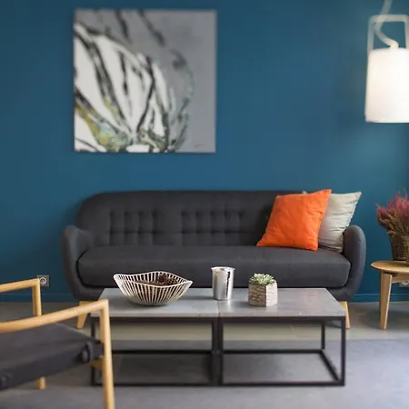 La Cour Carree Centre Hotel 3*