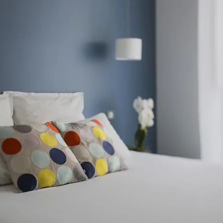 La Cour Carree Centre Hotel