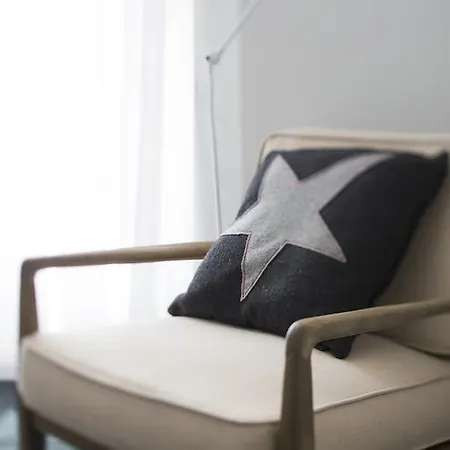 La Cour Carree Centre Hotel