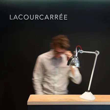 La Cour Carree Centre Bordeaux