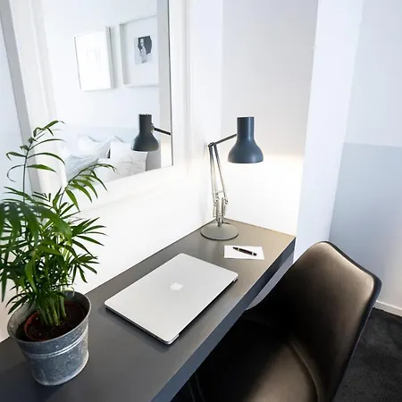 La Cour Carree Centre Hotel