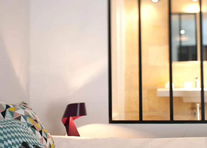 Hotel La Cour Carree Bordeaux Centre Бордо