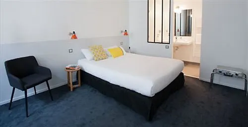 La Cour Carree Centre Hotel